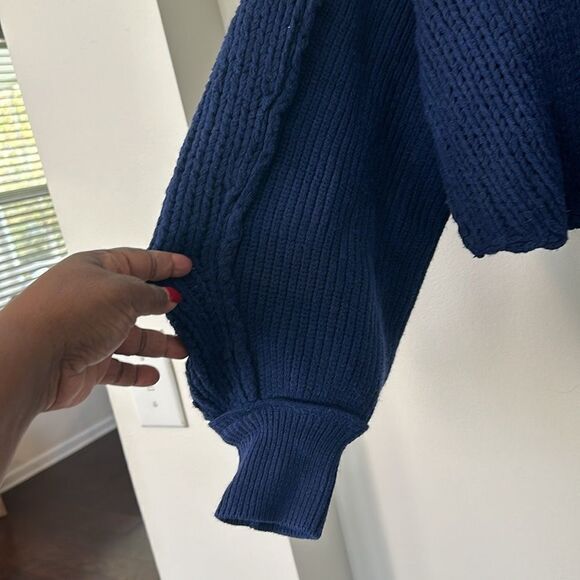 Free People Vanguard Blue Pullover Chunky Knit Cropped Sweater L - Picture 5 of 9